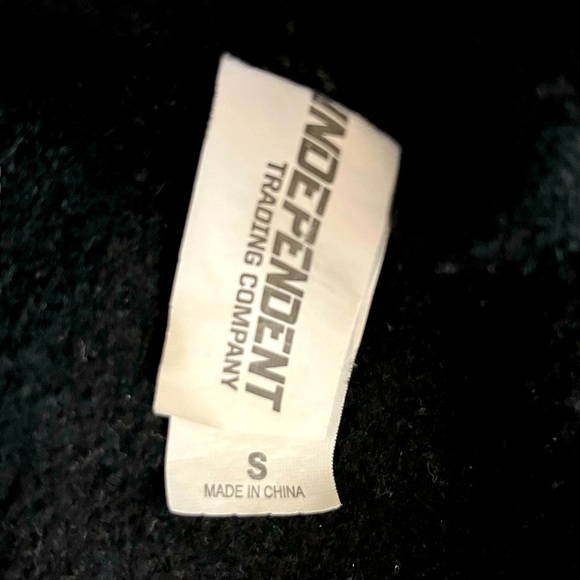 Lynyrd Skynyrd Hoodie - Picture 5 of 6